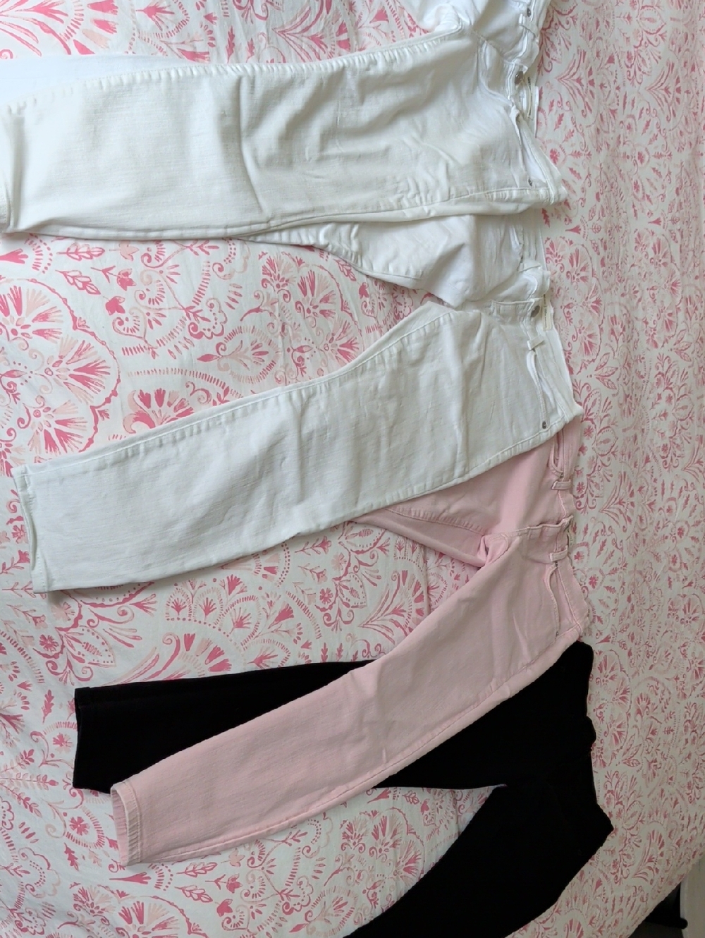 Lot Of GAP True Skinny Jeans; White, Pink and Black